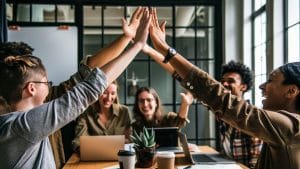 Saviez-vous que le CCAS recrute ? Voici comment vous pourriez changer votre vie en rejoignant notre équipe !