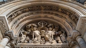 La plus belle gare de France : un voyage à travers l'architecture et l'histoire