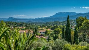 Découverte de Meailles : un village pittoresque en Provence
