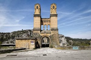 Visiter Mirabeau - Village des Alpes-de-Haute-Provence